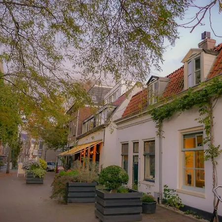 Charming House In Historic Dom wakacyjny *